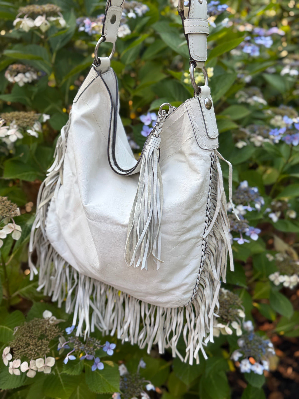 Rare Limited Coach Soho Fringe Kiki Hobo Shoulder Hobo Bag  Leather 11913 White