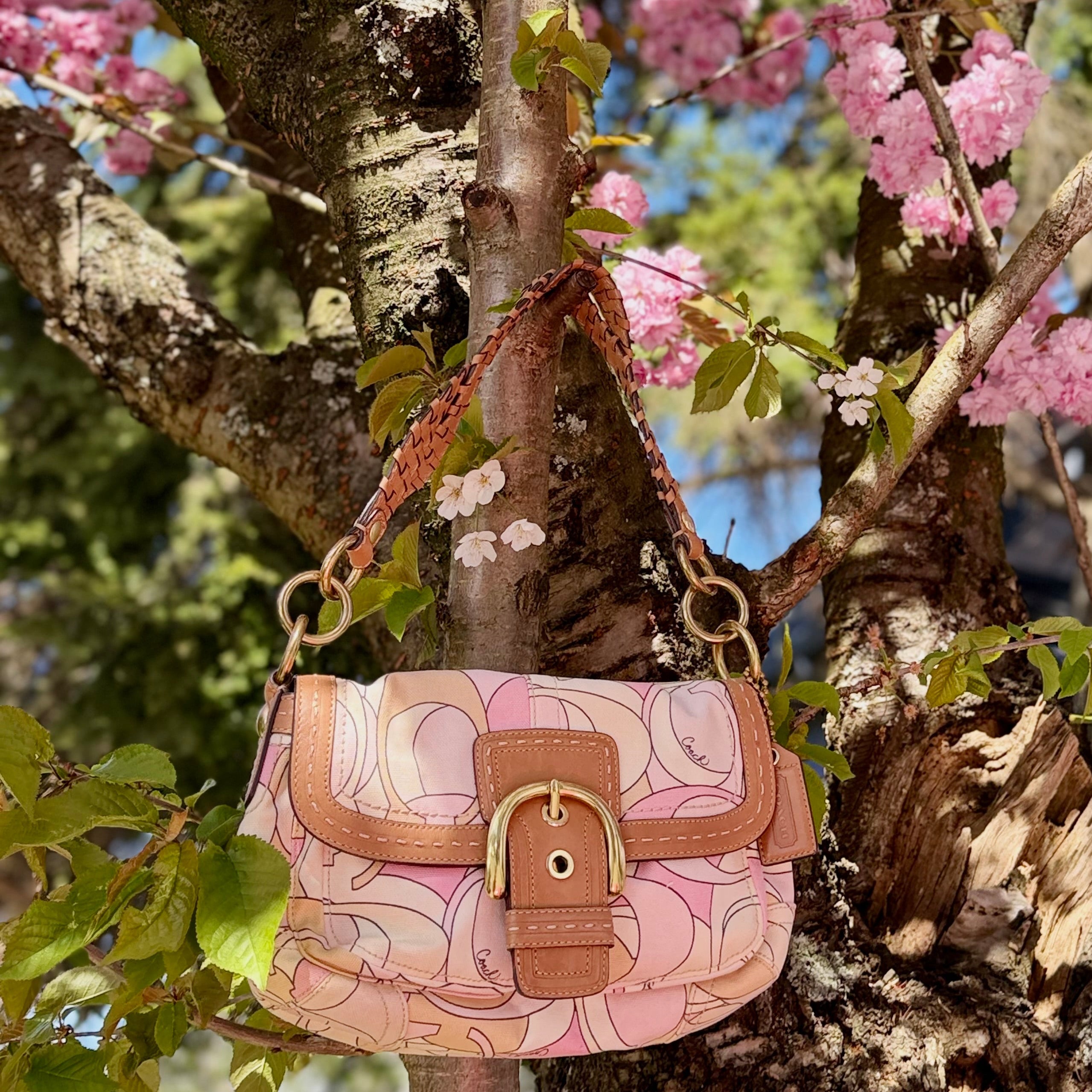Rare COACH Soho Optic C pink  11909 + matching Silk Scarf