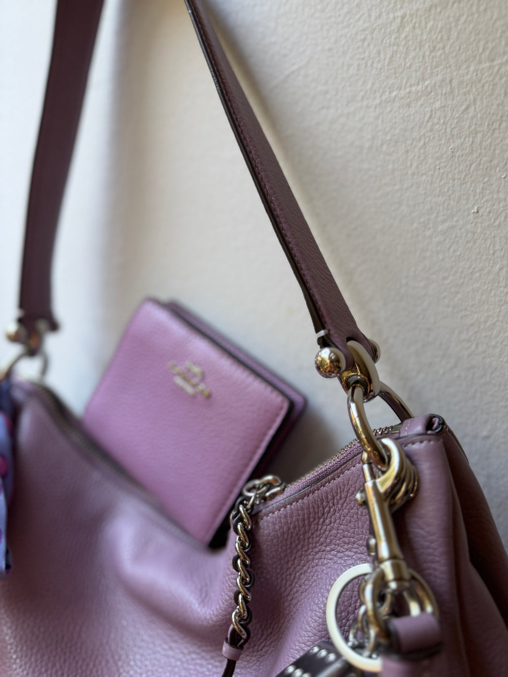 Coach Clarkson Hobo + Wallet 24947 Leather Shoulder Bag Crossbody Lilac