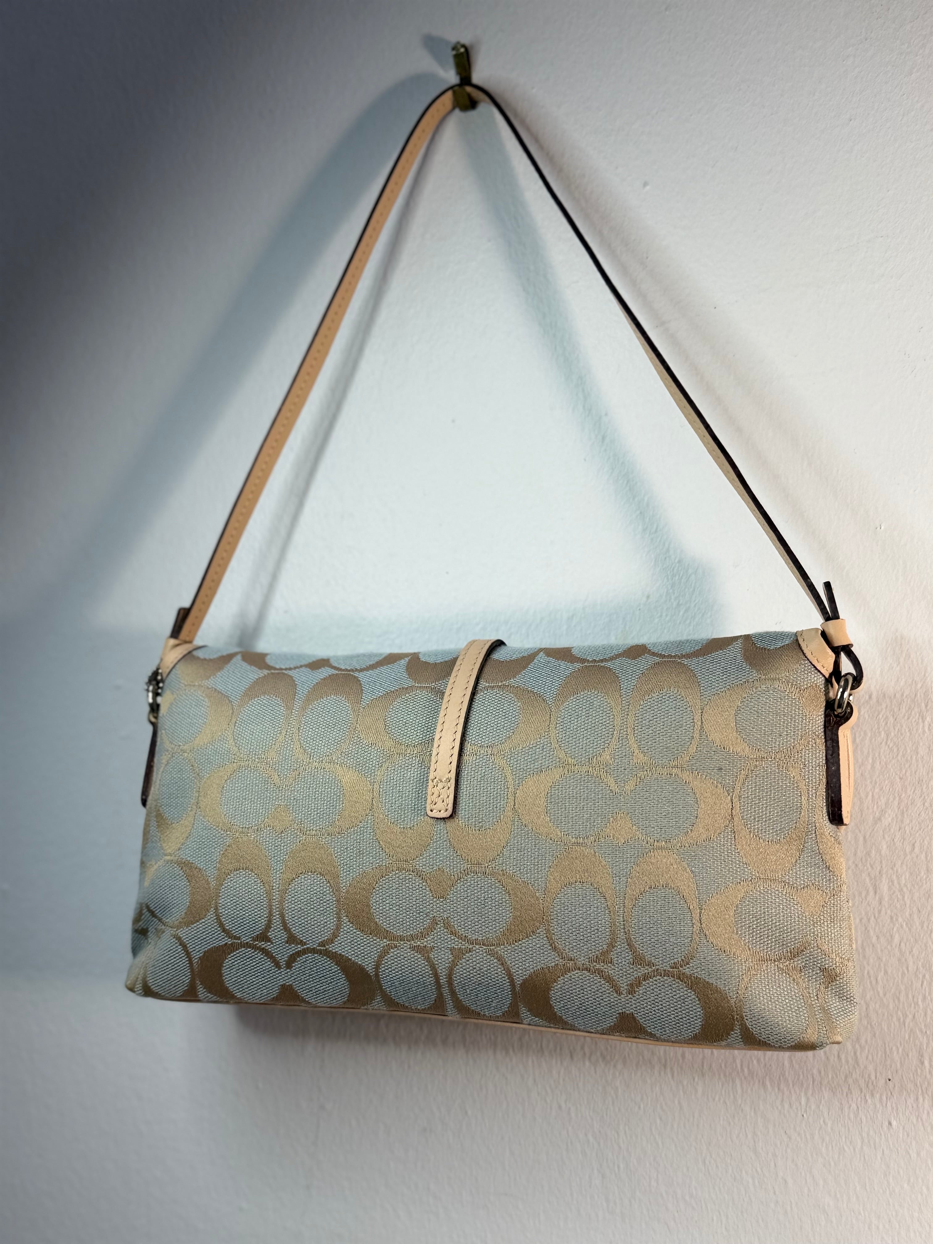 Coach 6348 Signature Hampton Baguette Shoulder Bag Vachetta leather